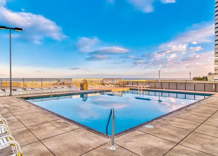 15th-floor Oceanfront With Pool Ac & Access * Ocean City